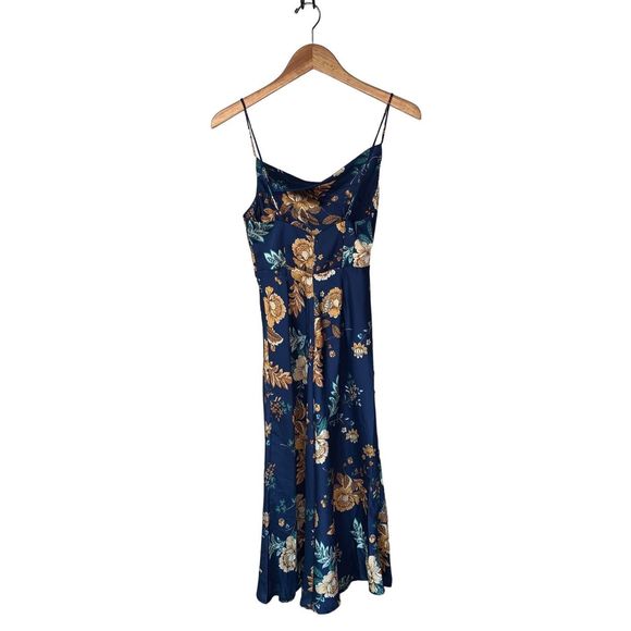 Hello Molly Navy Floral Maxi Dress - Picture 6 of 11